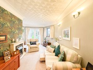 Photo 14- click for photo gallery